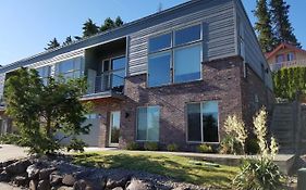 Hood River Mountain View House